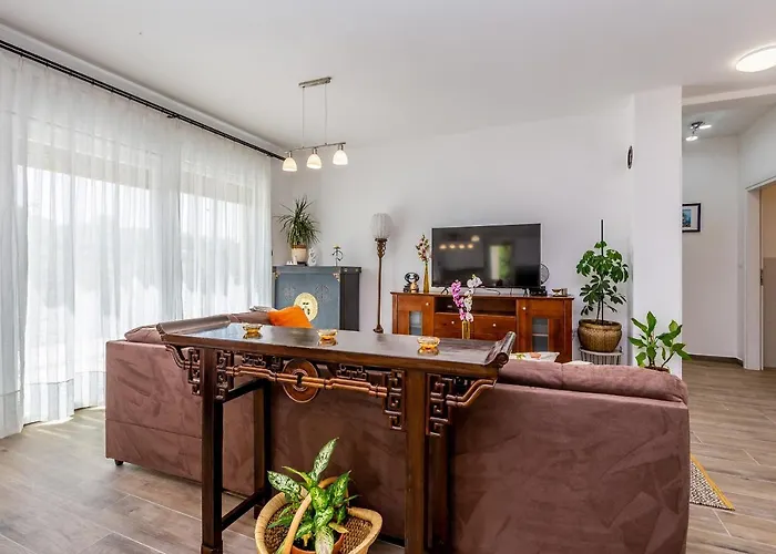 بيت للعطل House Jozi *